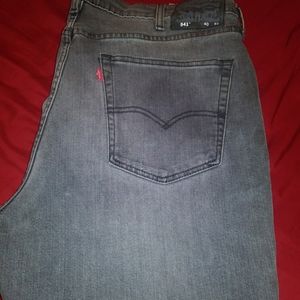 Levis